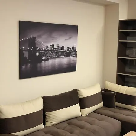 Apartment при павката